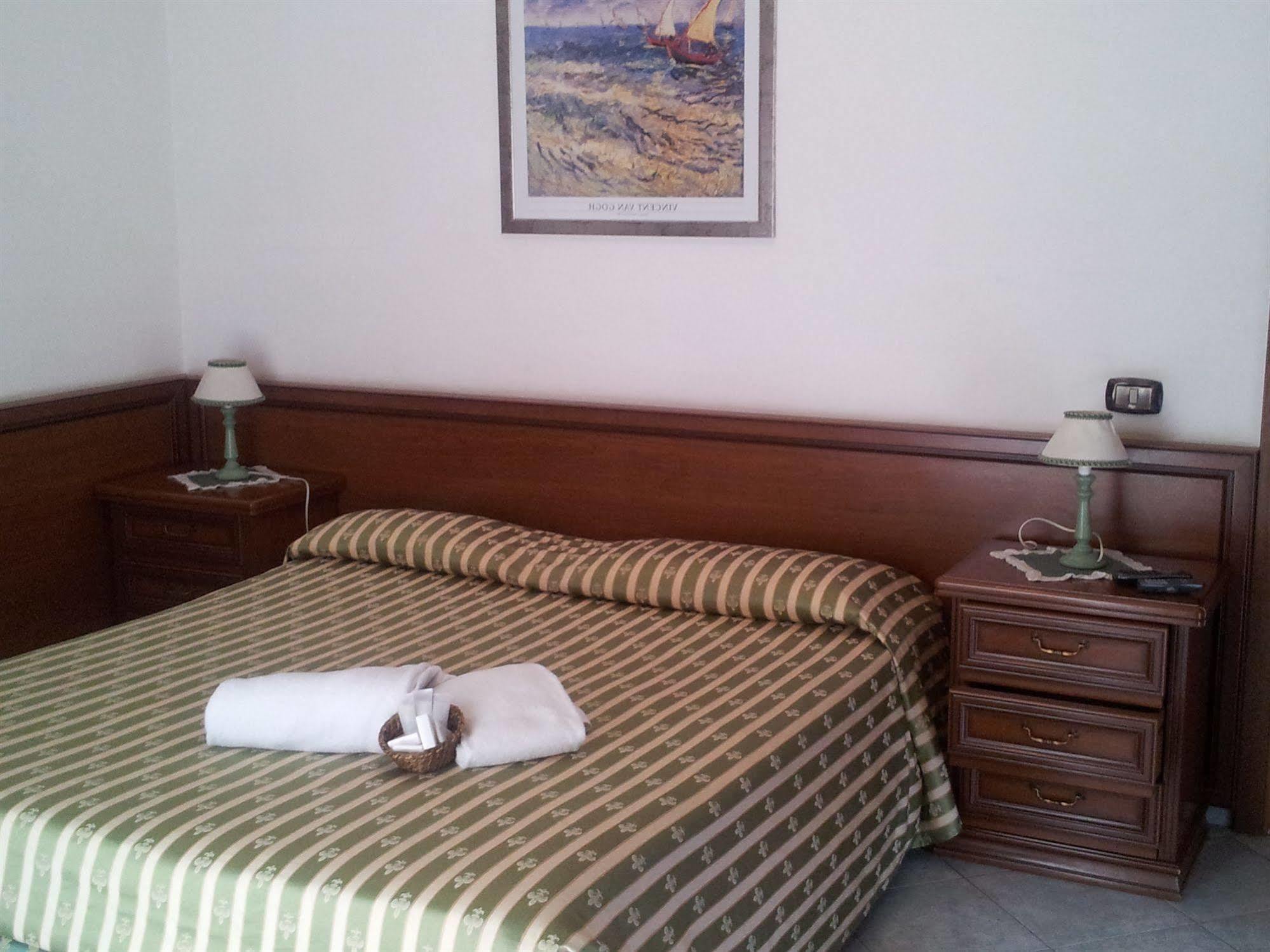 Hotel Octavia Rome Extérieur photo