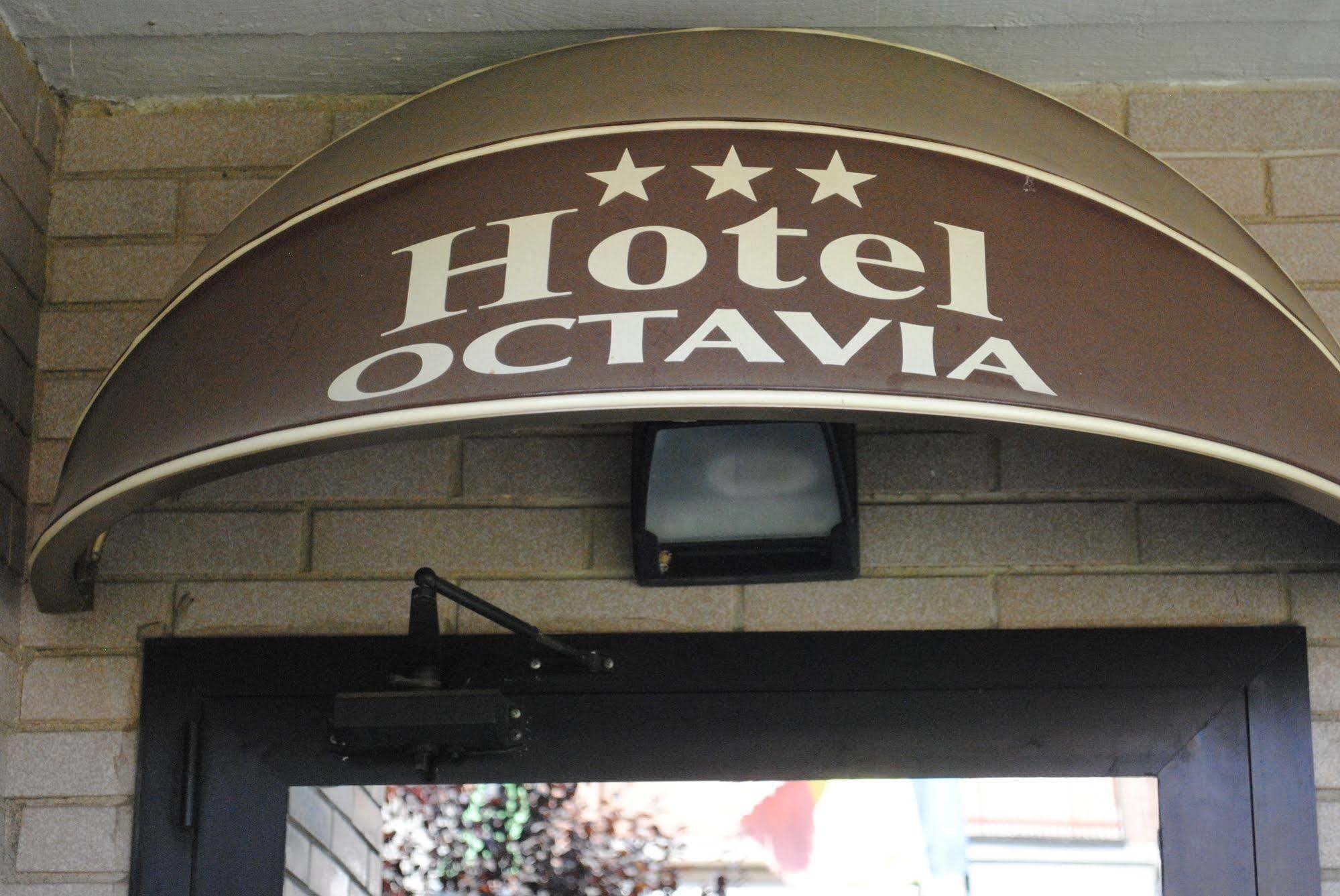 Hotel Octavia Rome Extérieur photo