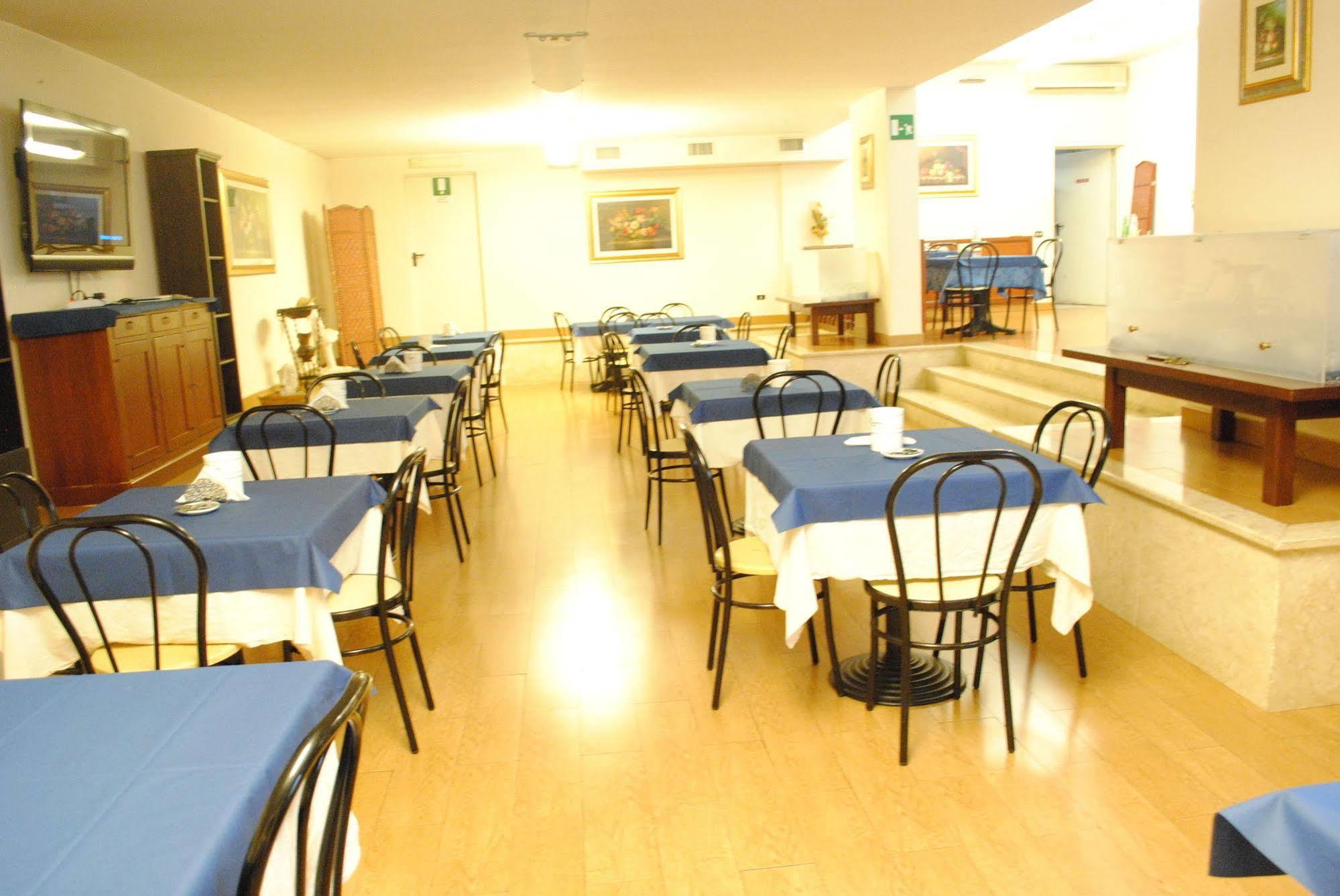 Hotel Octavia Rome Extérieur photo